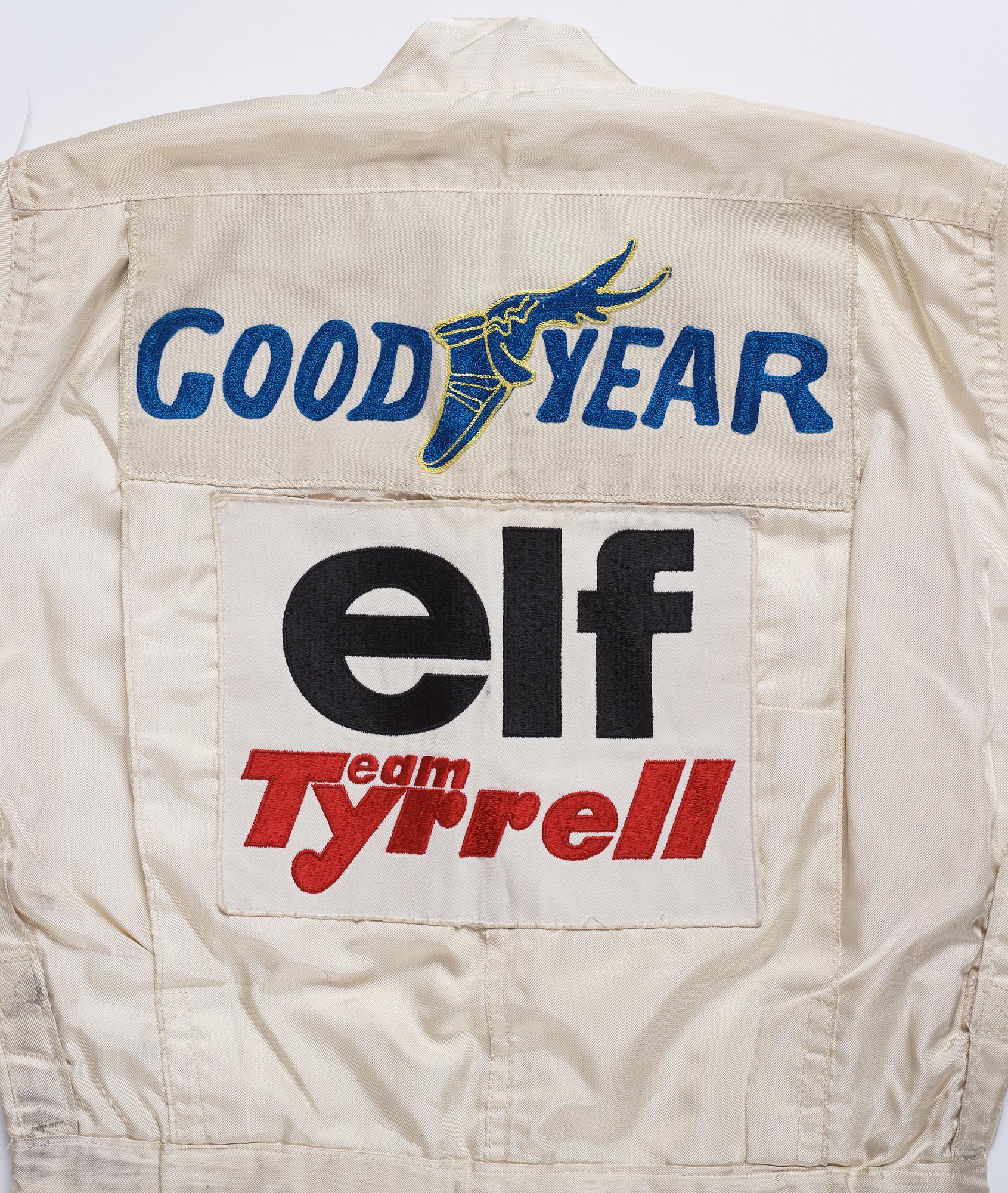Ronnie Petersons raceroverall från 1977.