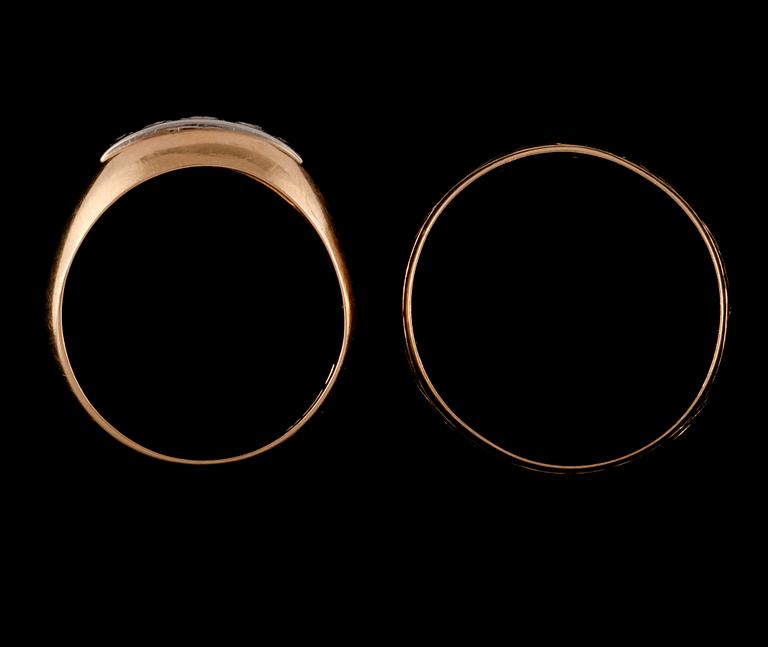 RINGAR, 2 st, 18k guld och vitguld, delvis Trege, Göteborg, 1961. Total vikt 7 g.