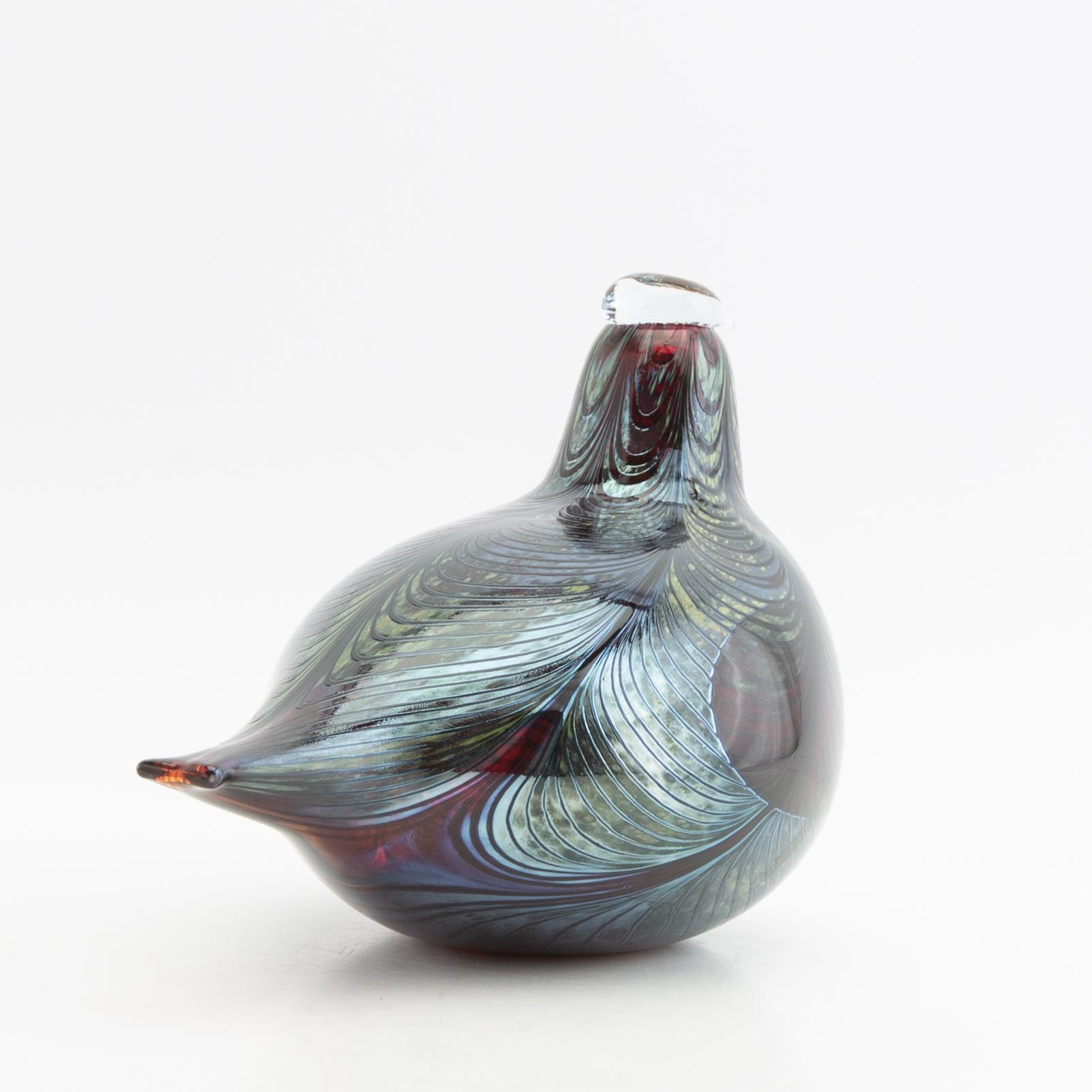 Oiva Toikka, Figurine Nuutajärvi/Notsjö Finland signed glass.