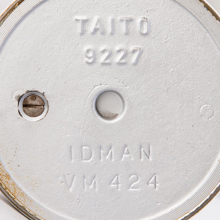 PAAVO TYNELL, A 1960s model '9227' table lamp for Idman, Finland.