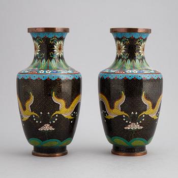 A pair of Japanese cloissoné vases, 20th century.