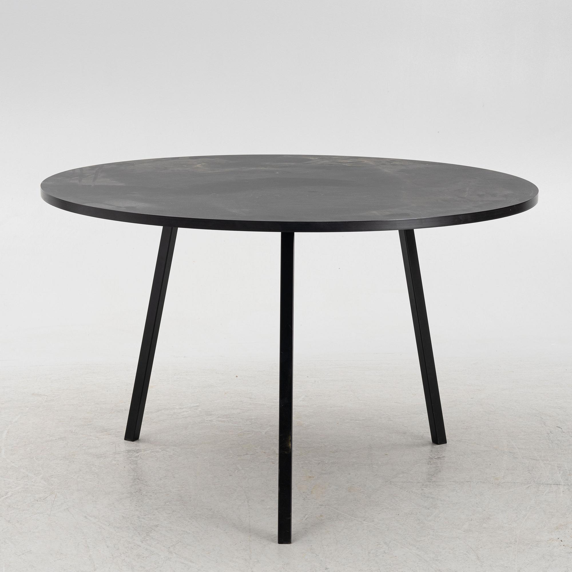 Matbord, "Loop Stand", Hay, Danmark.