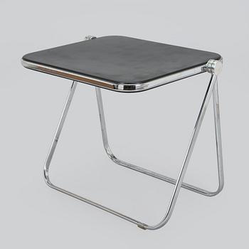 Giancarlo Piretti, a 'Platone' folding table for Castelli, Italy, 1960-70s.