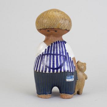 LISA LARSON, Gustavsberg, figurin i stengods, "Malin". I produktion 1962-1980.
