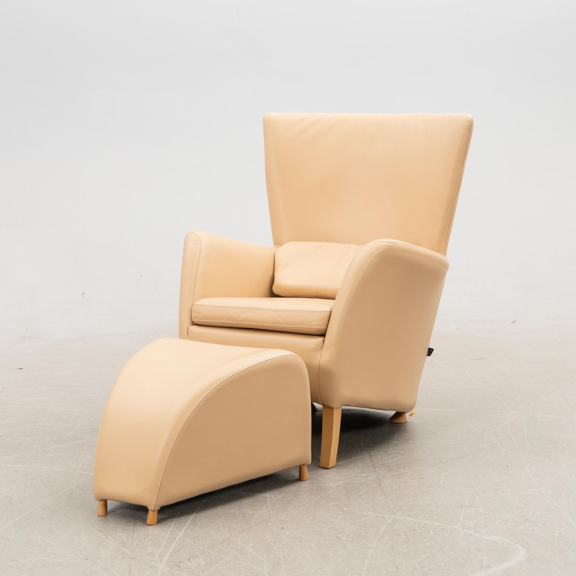 Fåtölj med fotpall, Jess Design, 2000-tal.
