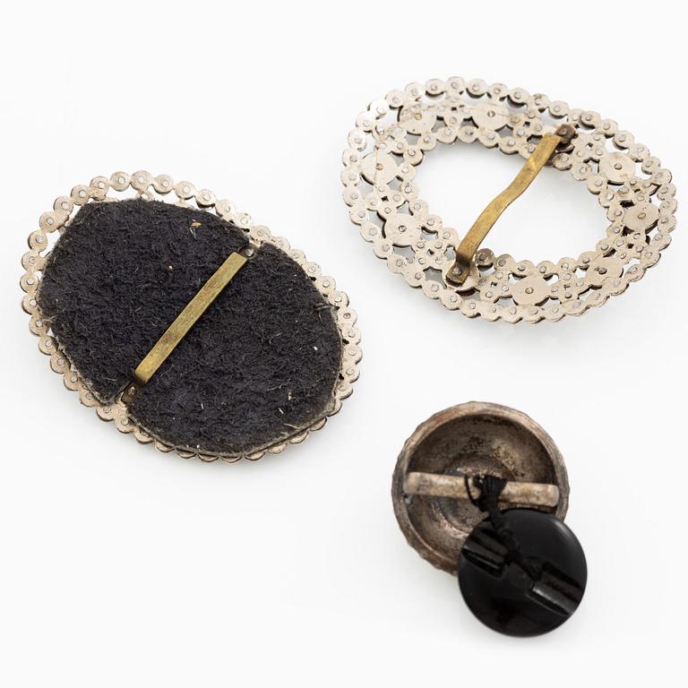 Två skospännen, sannolikt 1800-tal.