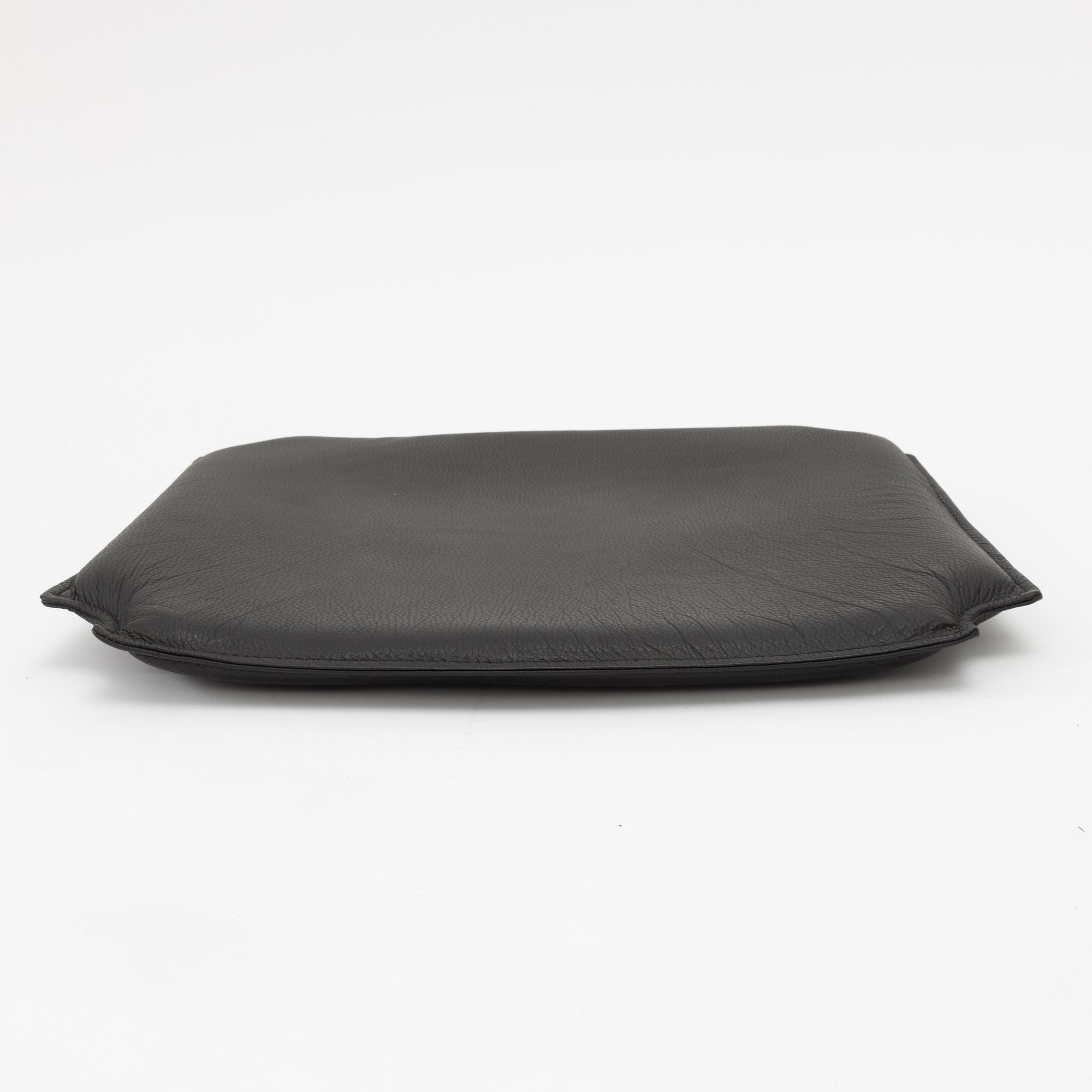 Carl Hansen & son, dynor, 6 st, CH24, Danmark, 2000-tal.