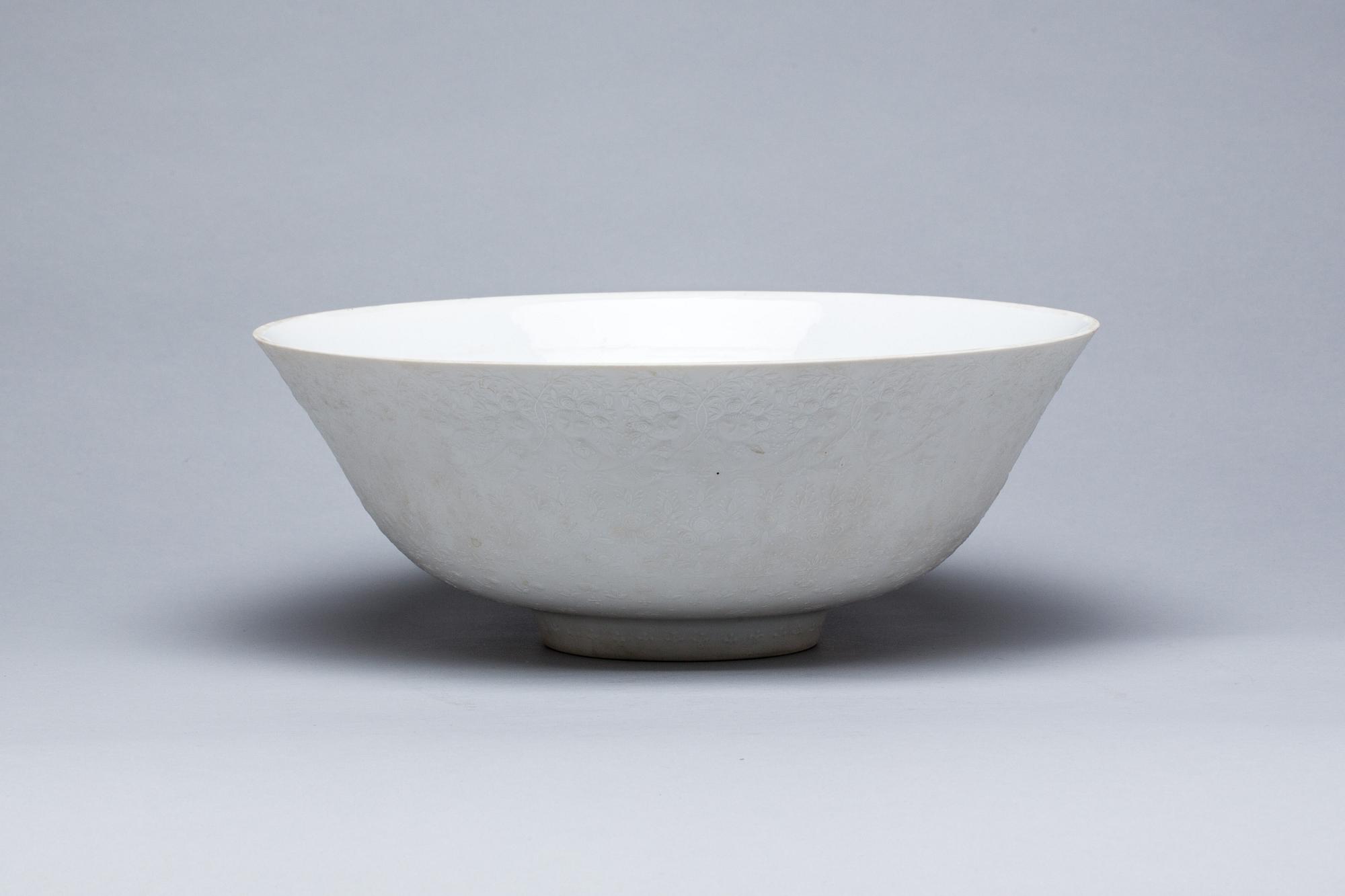 MATSERVIS, ca 89 delar, Design Björn Wiinblad för Rosenthal Studio line.