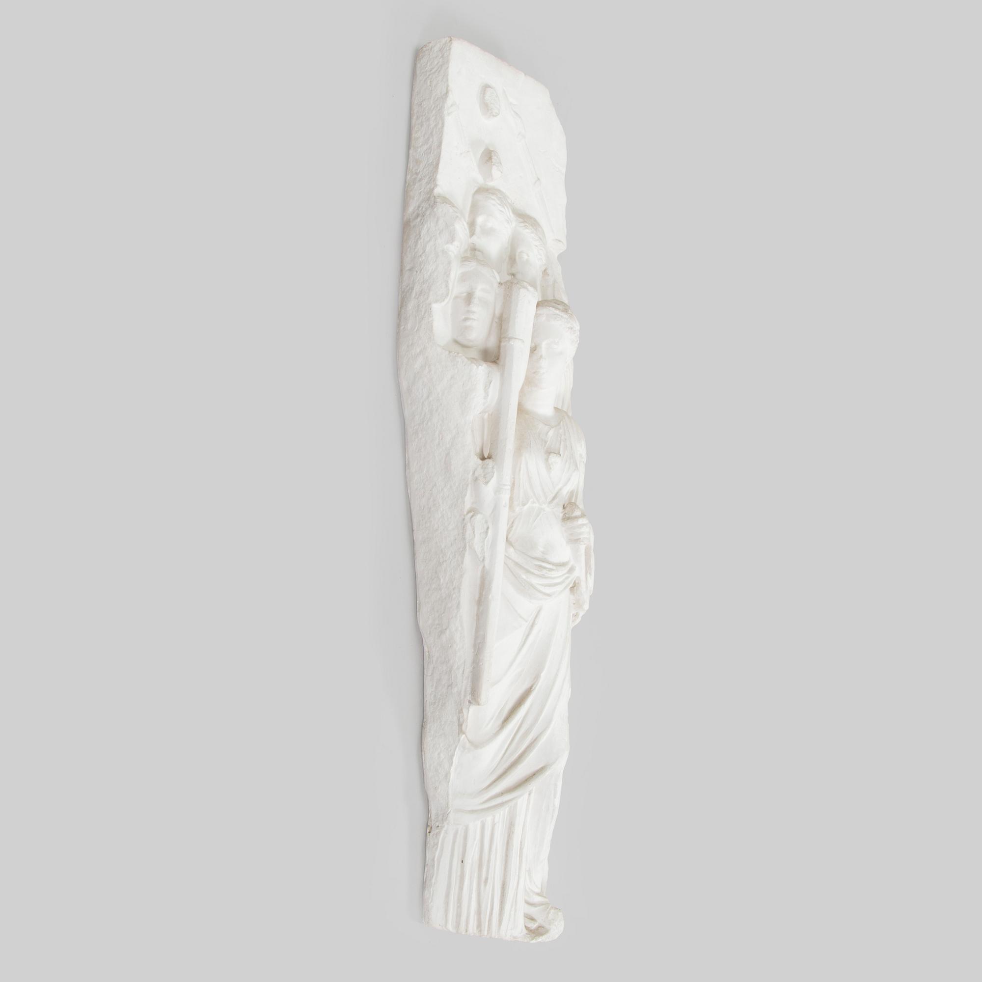 Reliefi, kipsiä, 1900-luvun loppu.