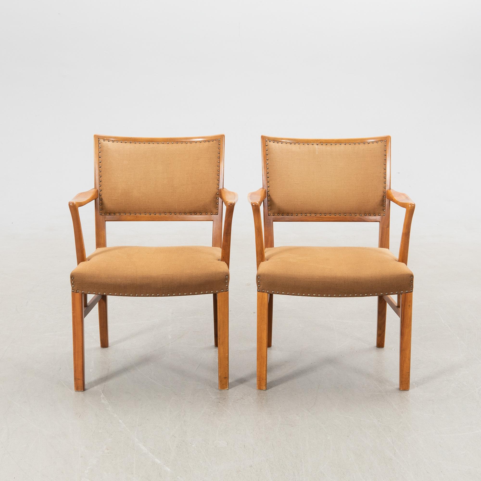 Karmstolar ett par 1960-tal.