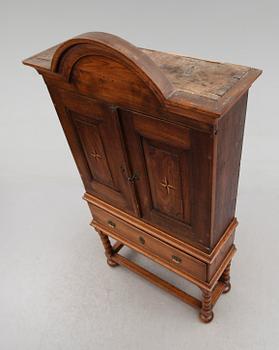SKÅP, barock, 1700-tal.