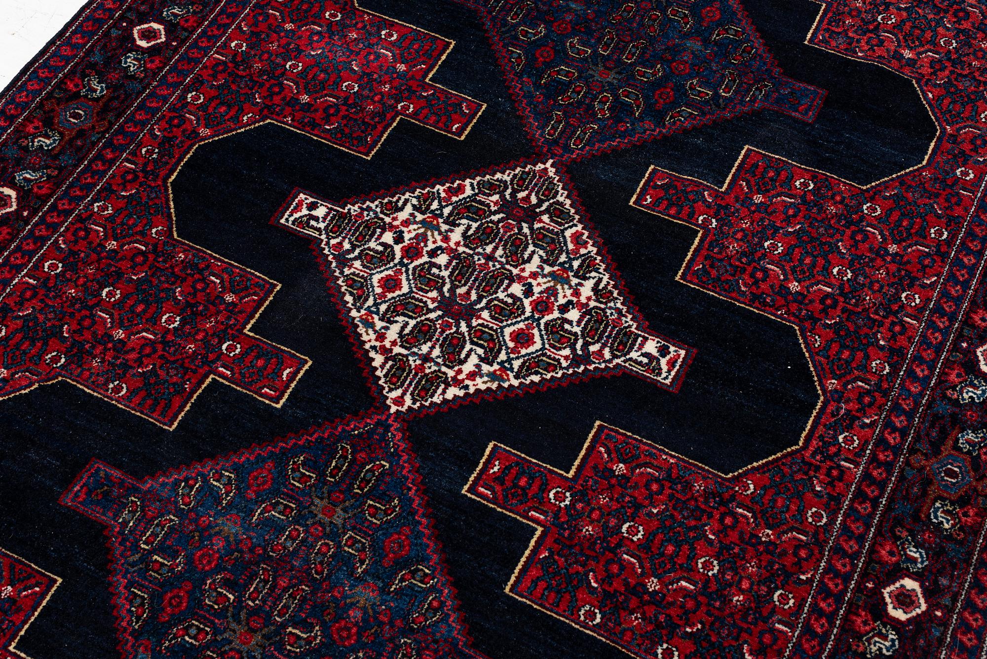 Rug, Senneh, approx. 207 x 140 cm.