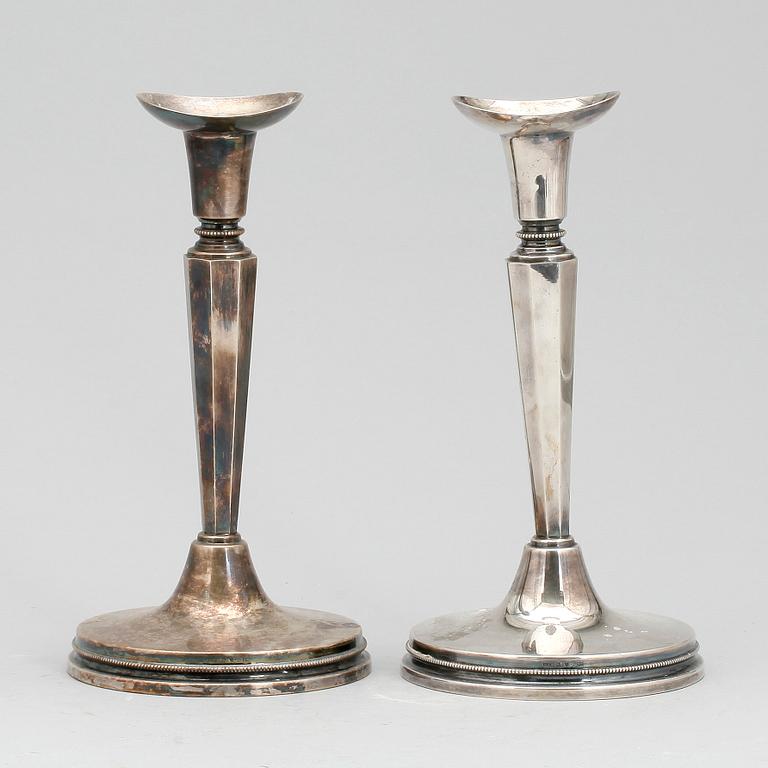 LJUSSTAKAR, ett par, silver, MGAB, Uppsala, 1958.
