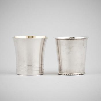 PUNCHBÄGARE, silver, 6+6 st. GAB resp ABG. 1950-tal. Tot vikt ca 330 g.