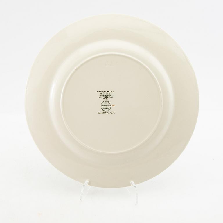 Plates 8 pcs "Napoleon Ivy" Wedgwood second half of the 1900s porcelain.
