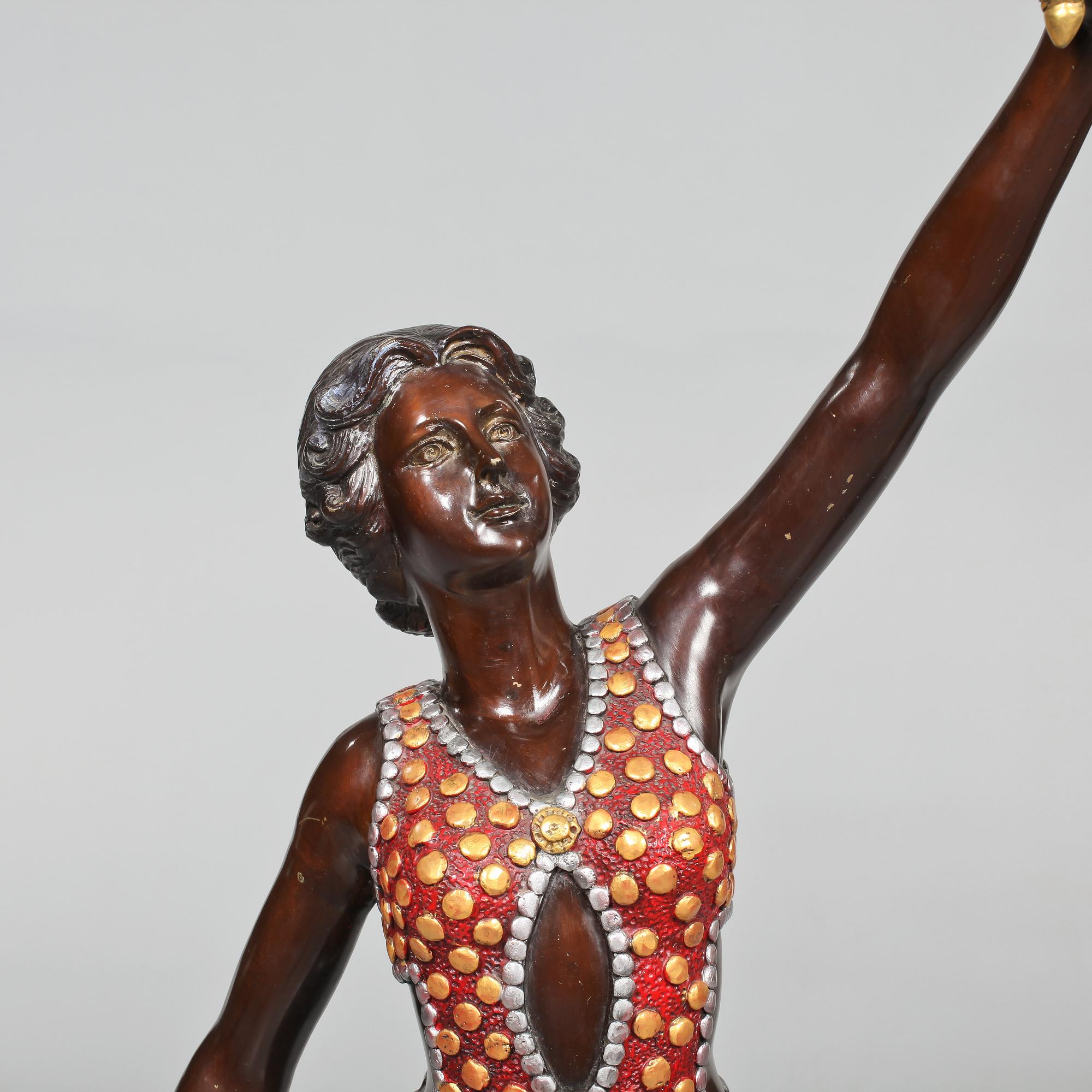 GOLVLAMPOR, 2 st snarlika, 1900-talets andra hälft.