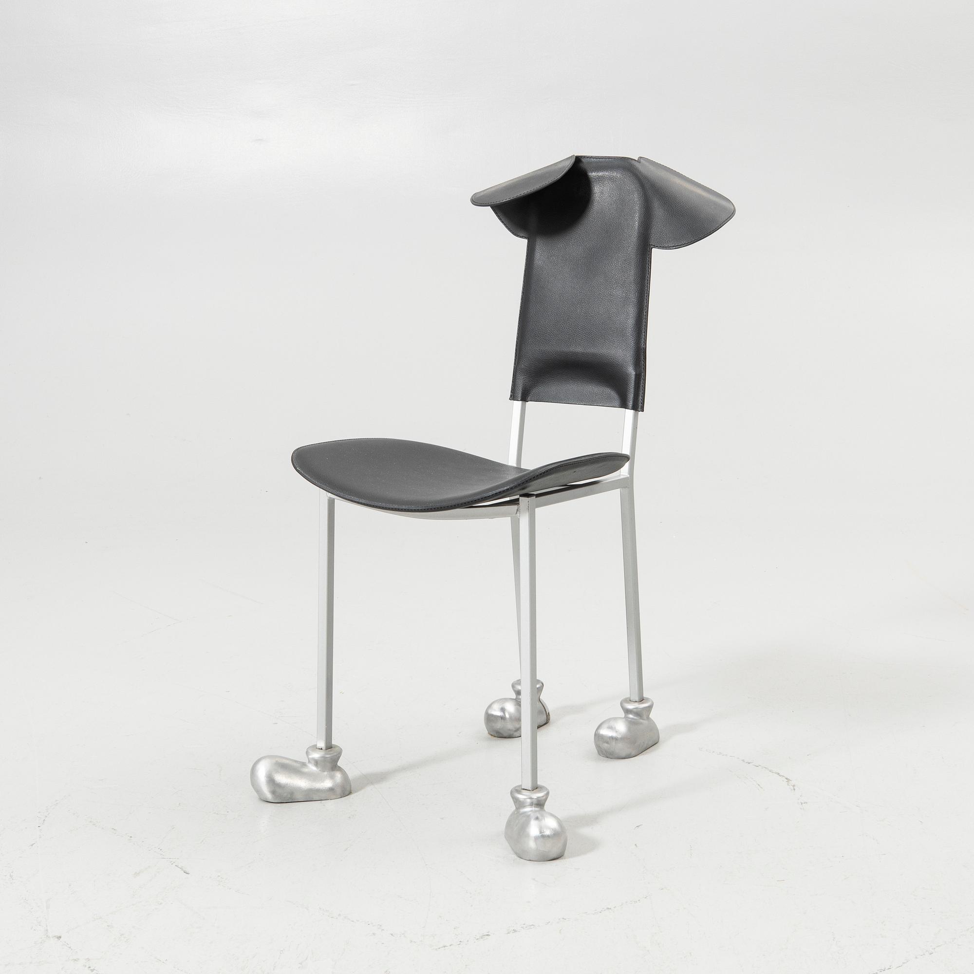 Javier Mariscal, stol, "Garriri / Mickey Mouse Chair" formgiven 1988 för Akaba, Spanien.