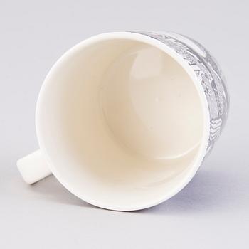 MOOMIN-MUG, porcelain, 'Moomintroll daydreaming', Moomin Characters, Arabia 2005.