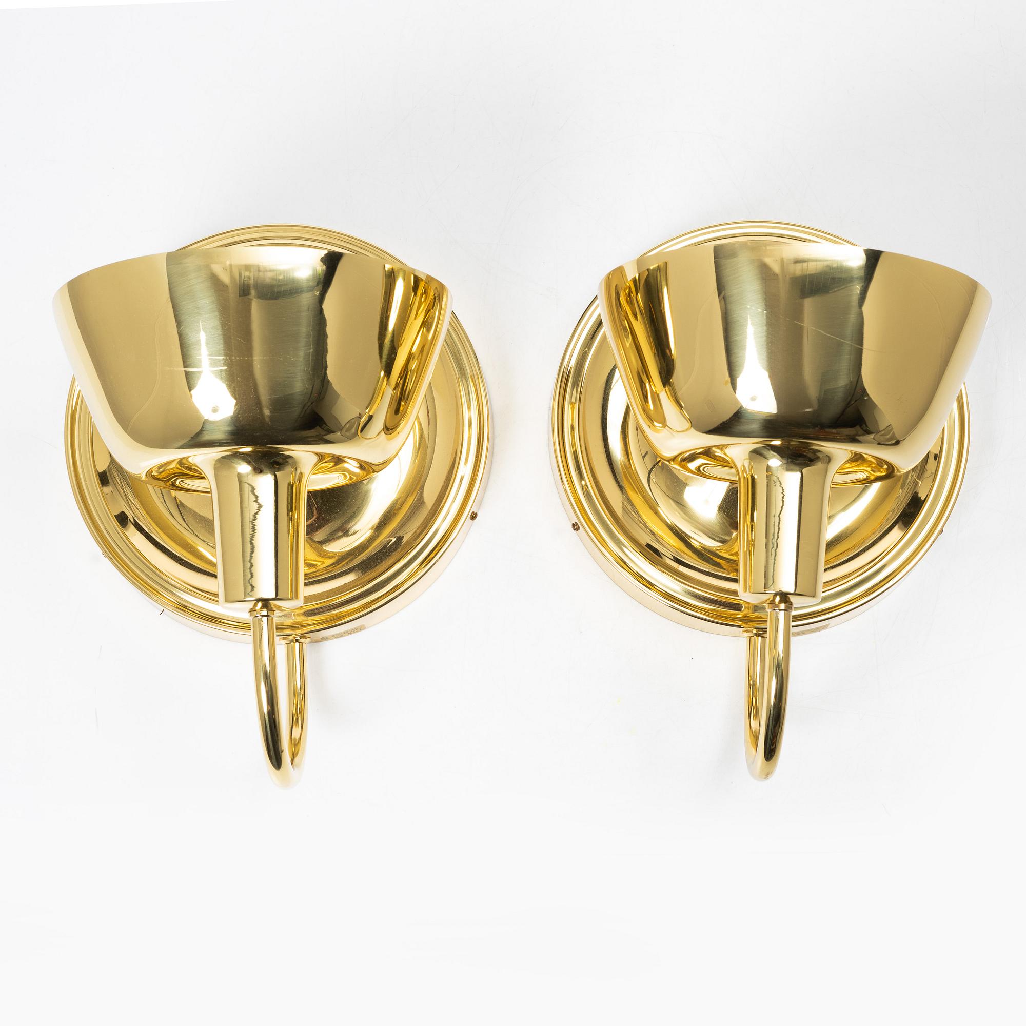 Josef Frank, Wall lamps, a pair, model 2389, Svenskt Tenn.