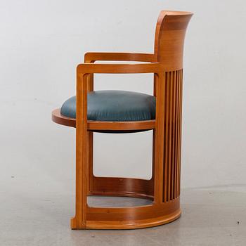 FRANK LLOYD WRIGHT, KARMSTOL, modellnr 606 "Barrel Chair", Cassina nr 06168, 1986.