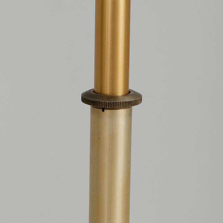 GOLVLAMPOR, ett par, 1960-tal.