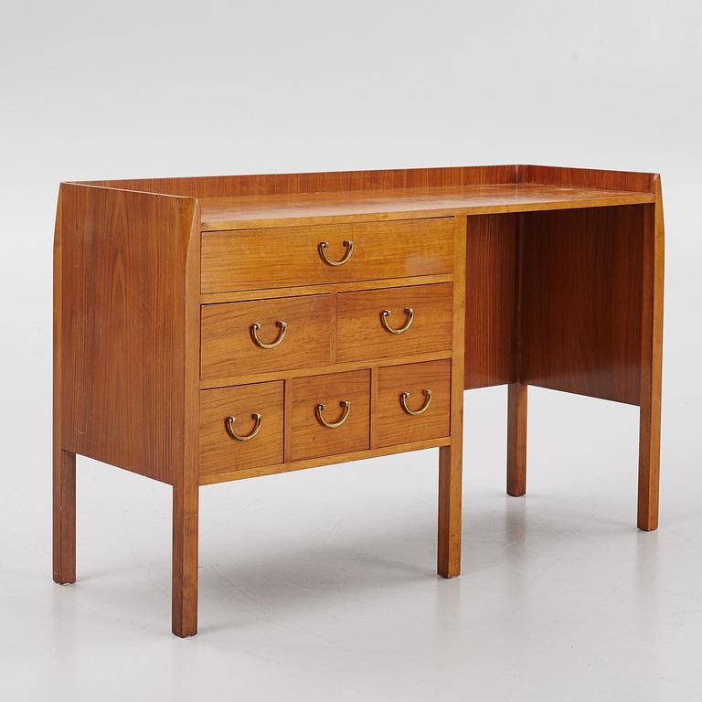 Josef Frank, dressing table, model 521, Firma Svenskt Tenn.