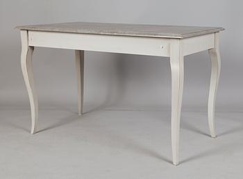 SKRIVBORD, rokokostil, 1900-talets andra hälft.