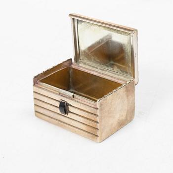 Cigarettetui, silver, Dingley Brothers, Birmingham, England, 1960-tal, samt ask, silver, Art Deco-stil, 1930-1950-tal.