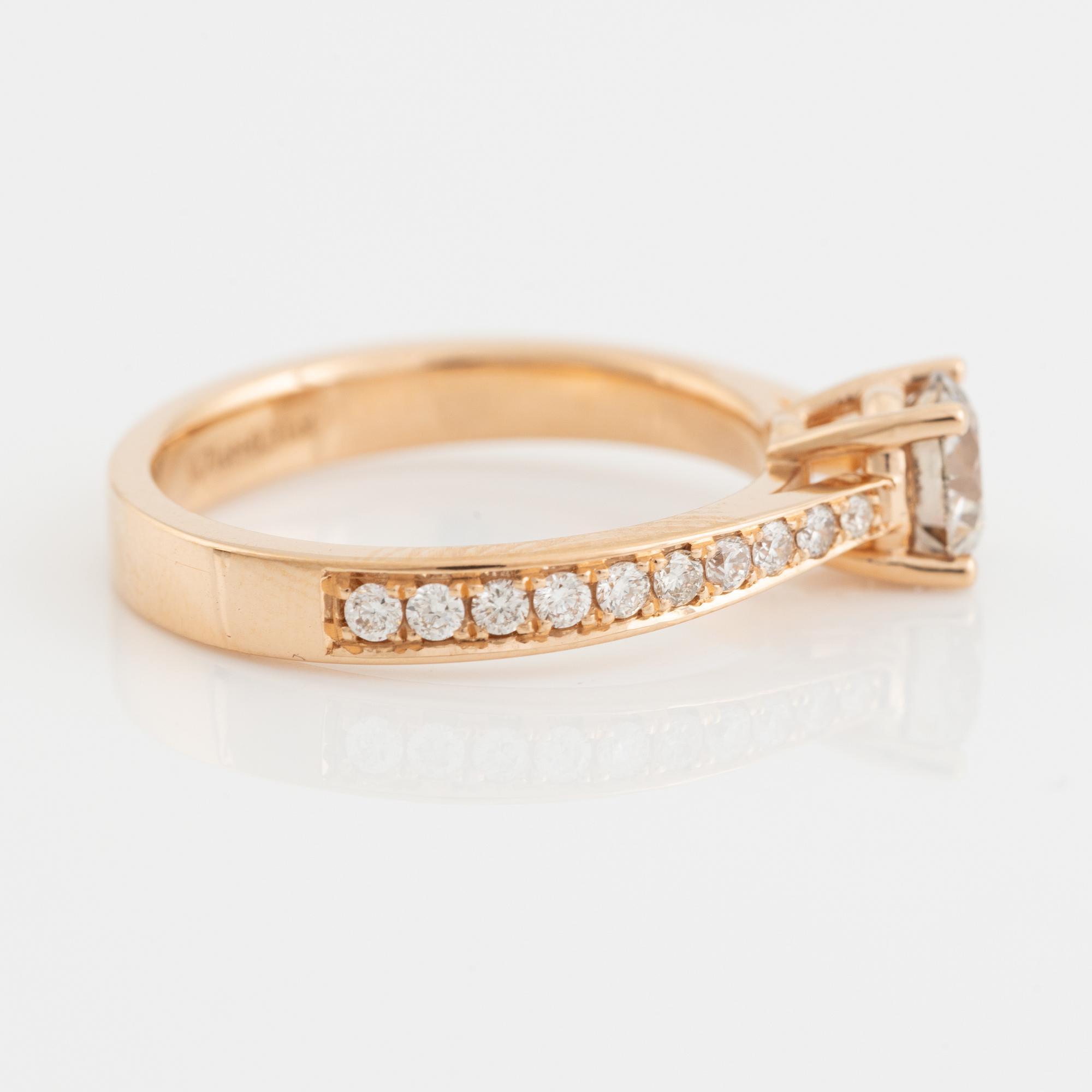 Brilliant cut diamond ring.