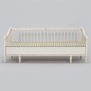 Sohva, kustavilaistyylinen, 1900-luvun alku.