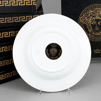 ASSIETTER, 10 st, "Medallion Méandre Marron", Versace för Studio-Linie Rosenthal.