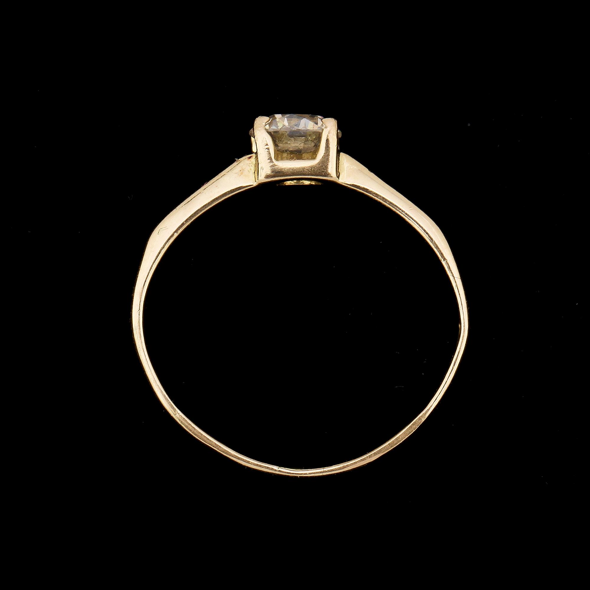 RING, 18k guld med briljantslipad diamant, ca 0.5 ct.