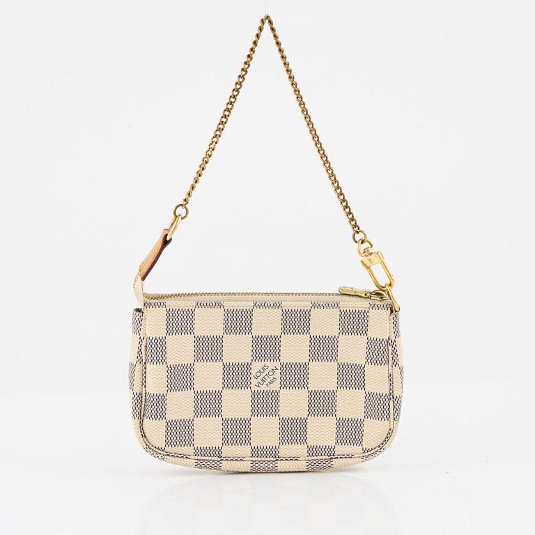 Louis Vuitton, "Mini Pochette Accessoires", 2009.