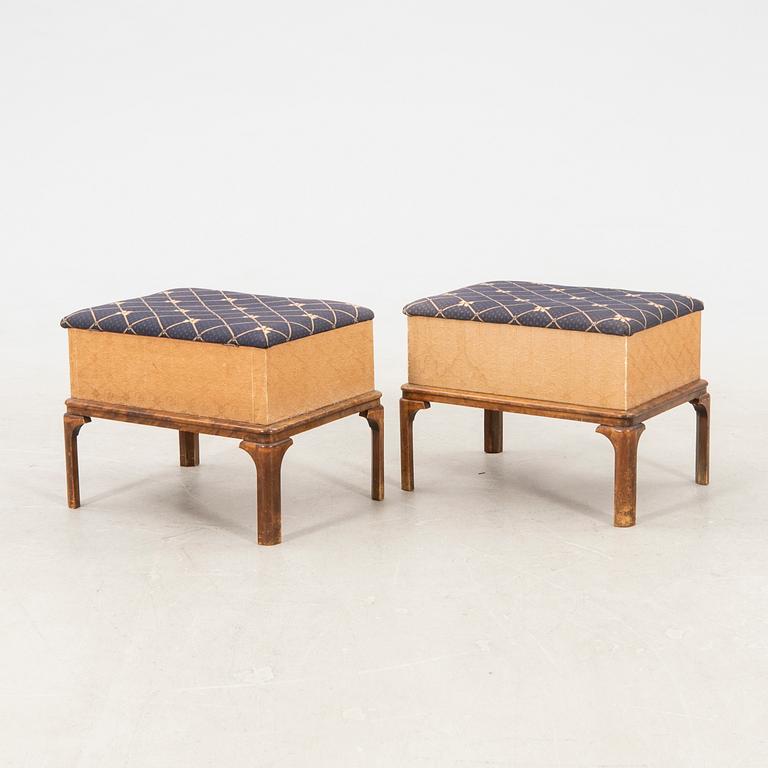 Pallar med förvaring ett par 1940-tal.