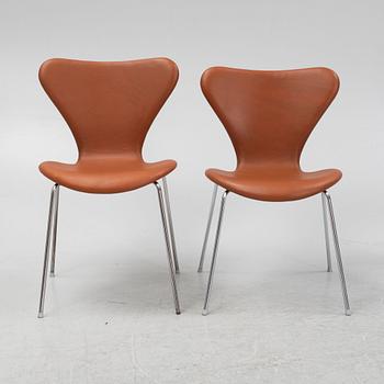 Arne Jacobsen, six 'Seven' chairs, Fritz HAnsen, Denmark.