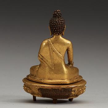 A gilt bronze Buddha, Qing dynasty (1644-1912).