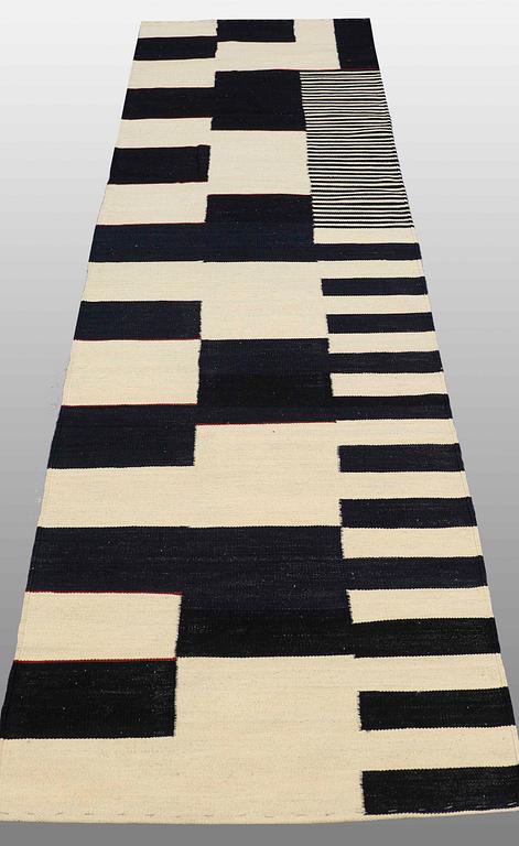 RUNNER, flat weave, 291 x 84 cm.