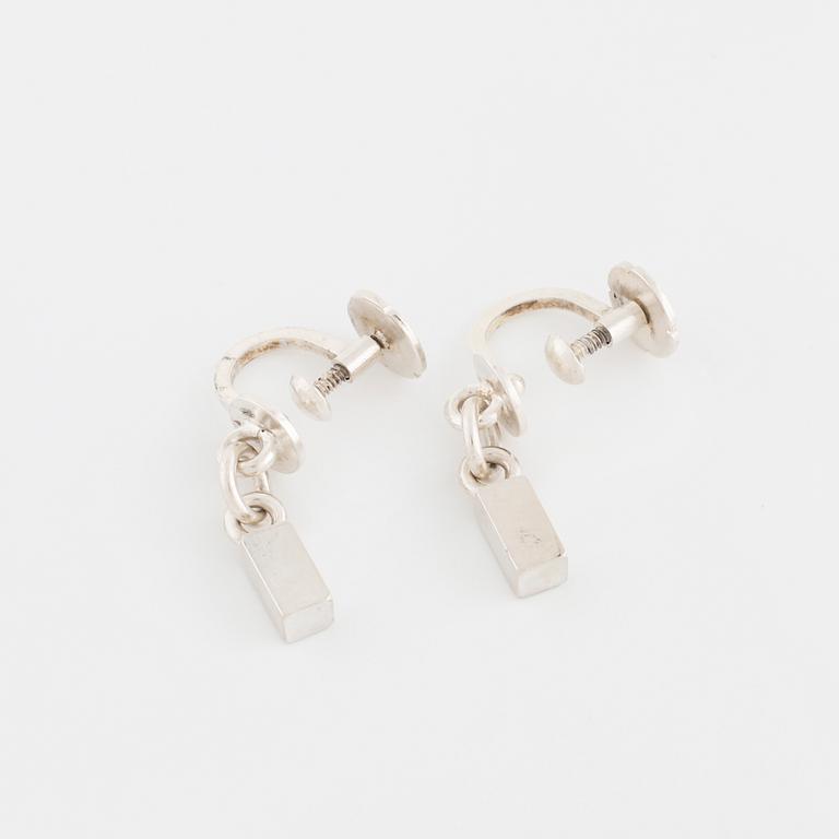 WIWEN NILSSON, Lund, 1959, a pair of earrings.