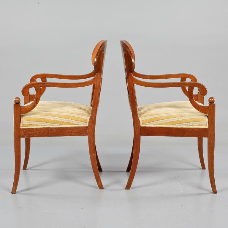 KARMSTOLAR, Karl Johan-stil, 1900-talets första del.