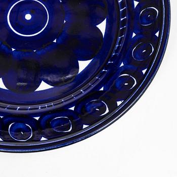 Ulla Procopé, a 36-piece porcelain dinner service, 'Valencia', Arabia, Finland.