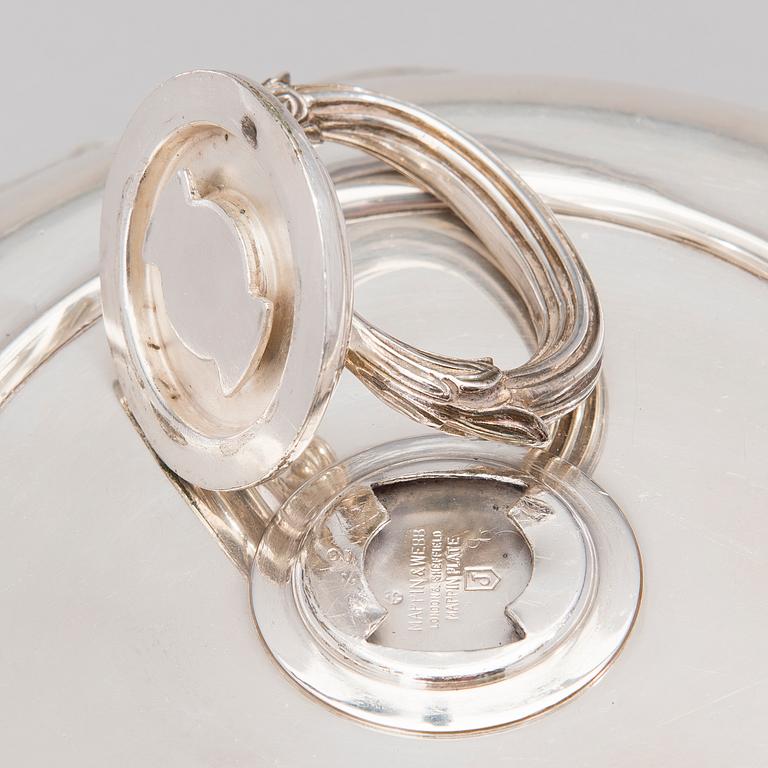 KAROTTER, 2 st, försilvrad, Mappin & Webb, England 1900-tal.