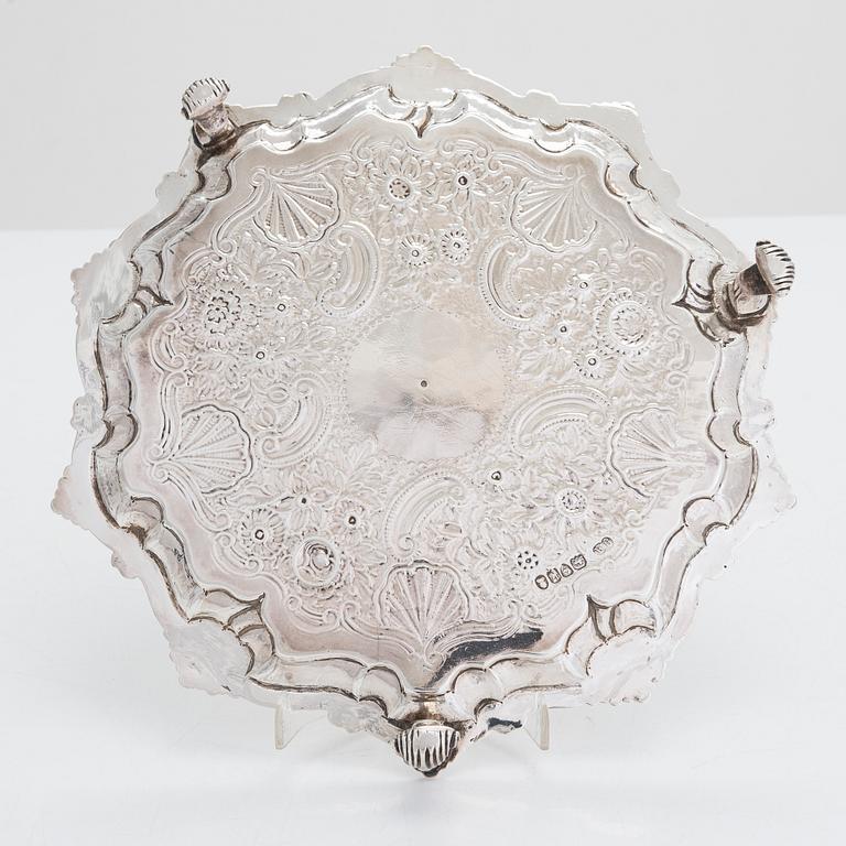 William Brown, salver, sterlingsilver, London 1825.