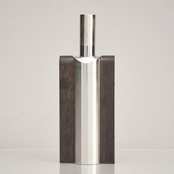 Rolf Lindståhl, sterling silver and wood, Stockholm 2003.