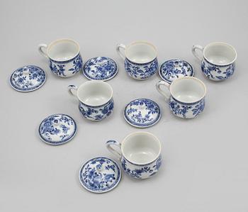 CREMEKOPPAR, 6 st, porslin, Kina, 1700-tal.