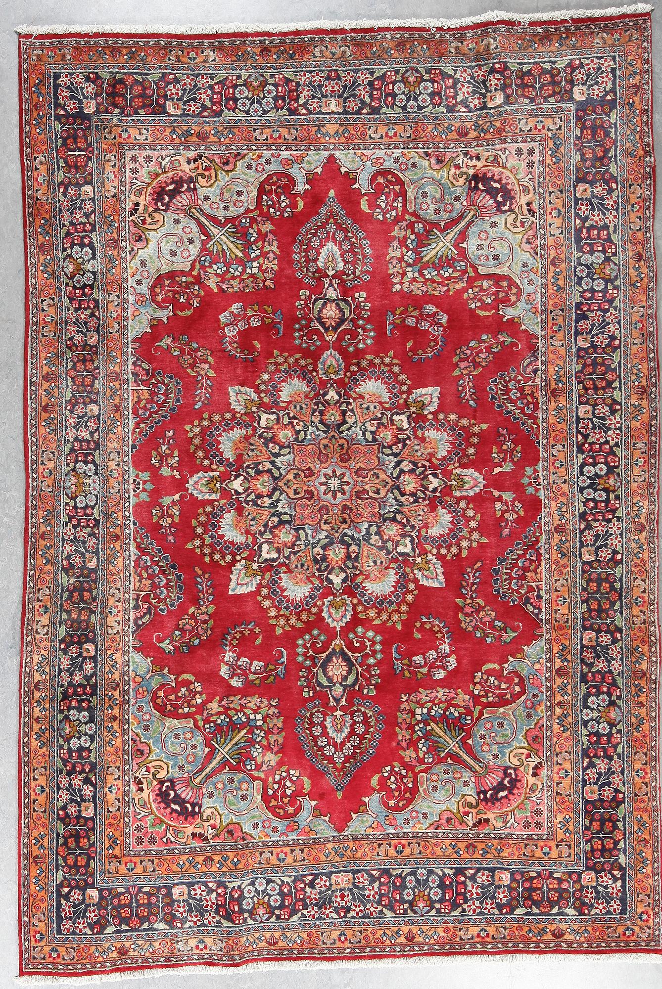 MATTA, Meshad, ca 290x199 cm.