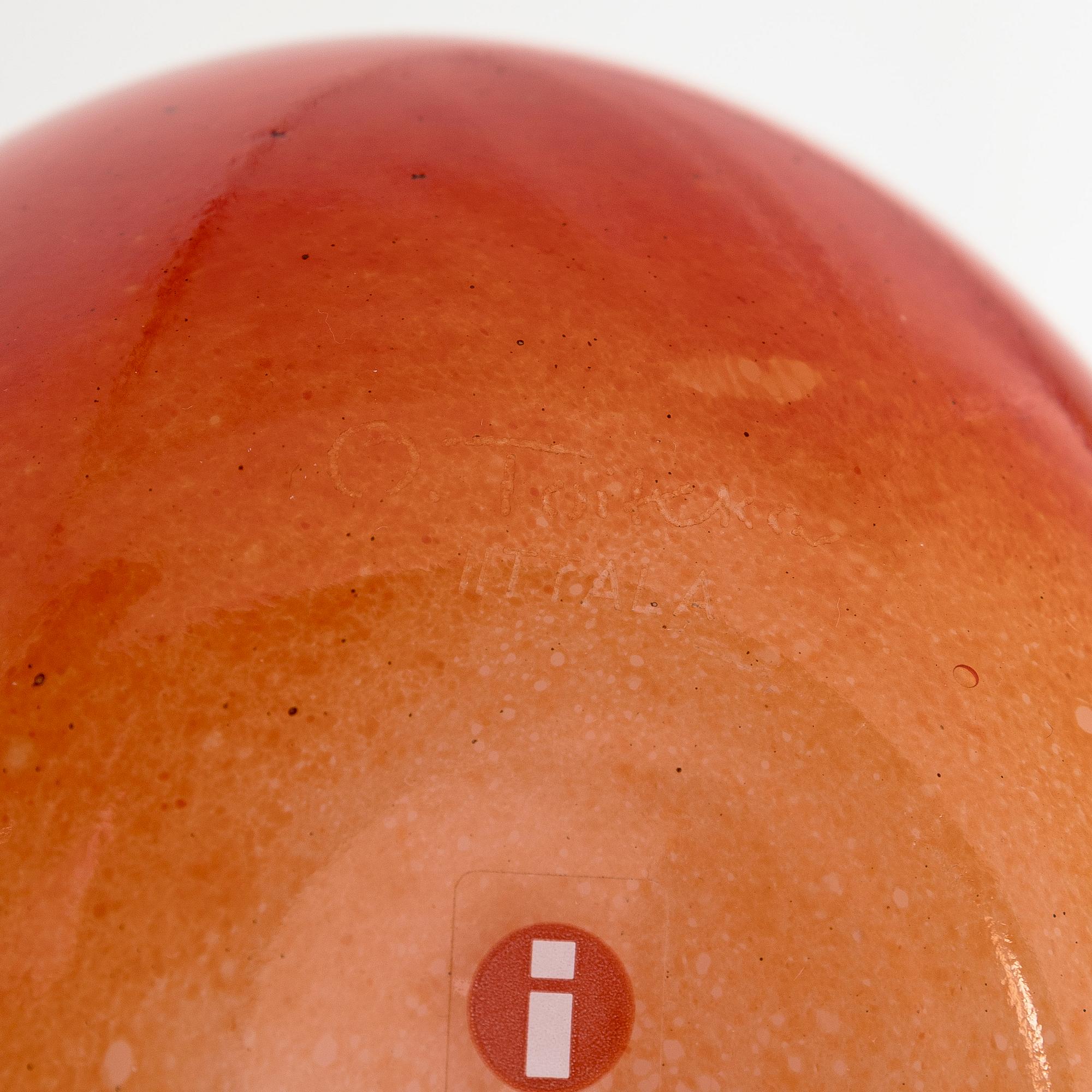 Oiva Toikka, lasilintu, "Kardinaali", signeerattu O. Toikka Iittala.