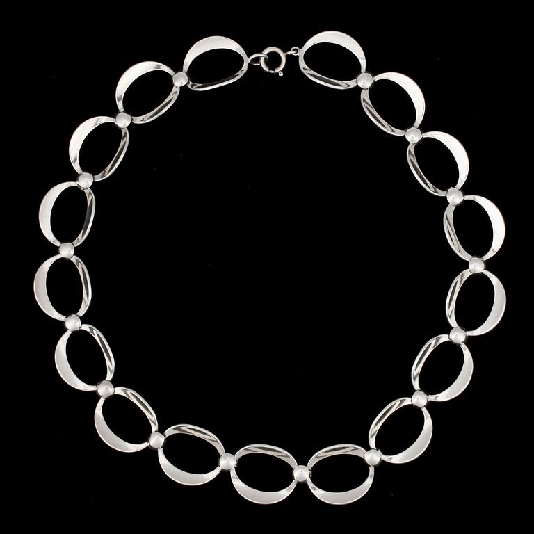 COLLIER, sterlingsilver, troligen Theresia Hvorslev för Alton, Falköping 1988. Vikt ca 36 gram.