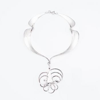 Theresia Hvorslev, a sterling silver necklace with pendant, Lidköping 1975.