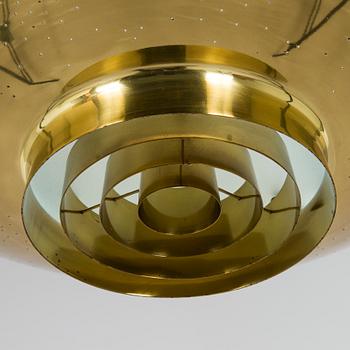 Paavo Tynell,  a mid-20th-century '9060' pendant light for Taito, Finland.