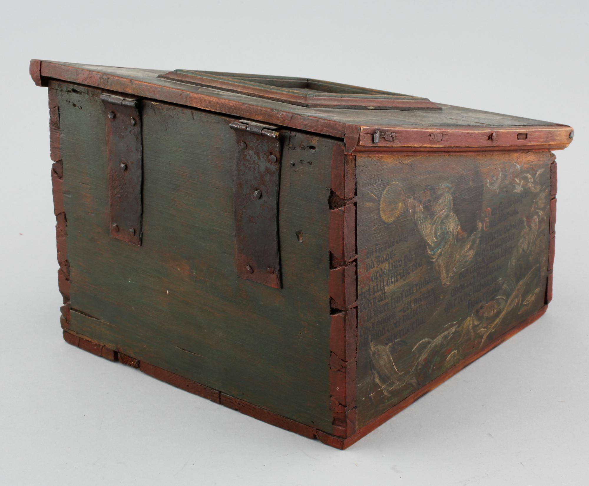 Wooden box, 19th century.
